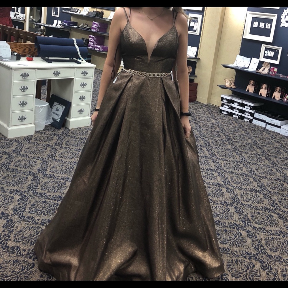 NWT Madison James Prom Dress